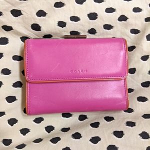 Vintage Coach Wallet with attached coin pocket